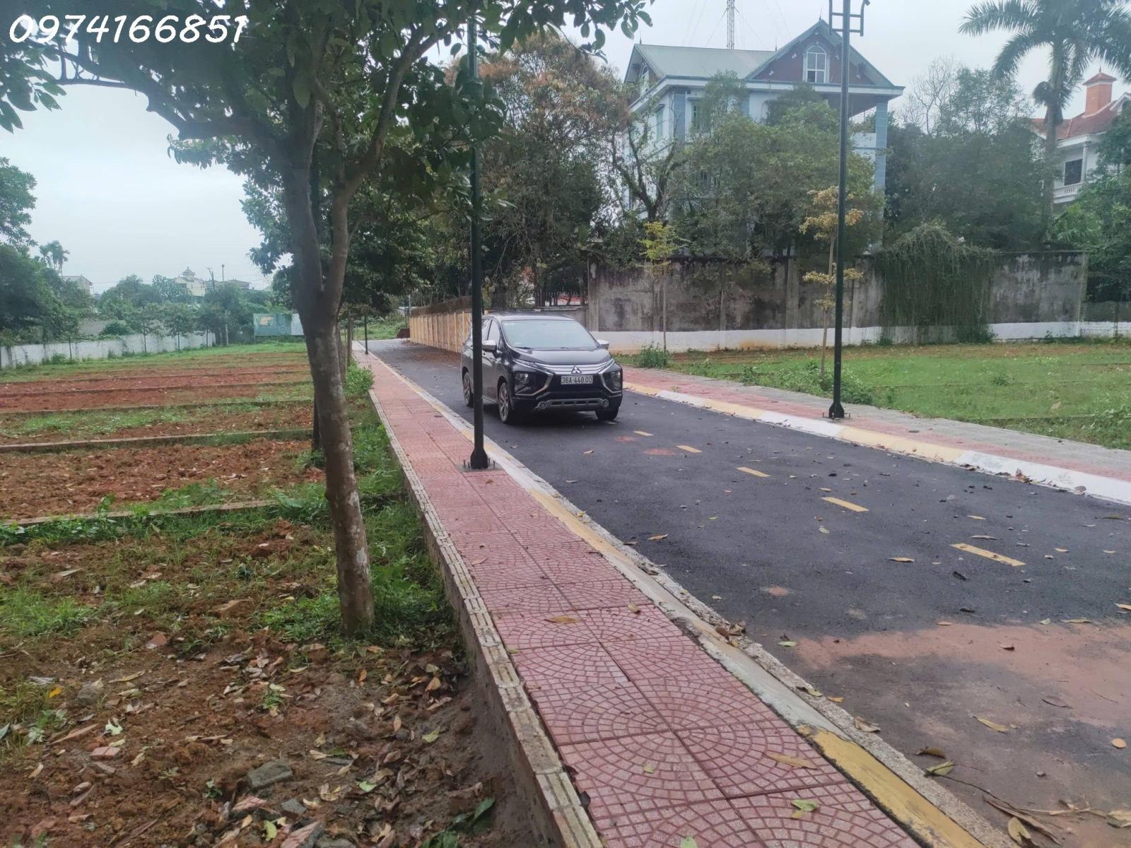 Đất nền Hòa Lạc bám trục Hồ Tây - Ba Vì giá chỉ hơn 3 tỷ, chuẩn pháp lý! 15993779