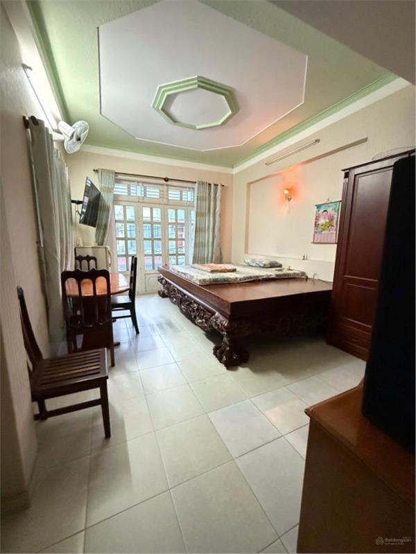 Nhà khu biệt thự Làng Hoa - Nguyễn Văn Khối - DT 5x17m - Nhà 4 tầng - 9,9 tỷ còn TL 15993791