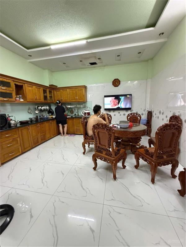 Nhà khu biệt thự Làng Hoa - Nguyễn Văn Khối - DT 5x17m - Nhà 4 tầng - 9,9 tỷ còn TL 15993791