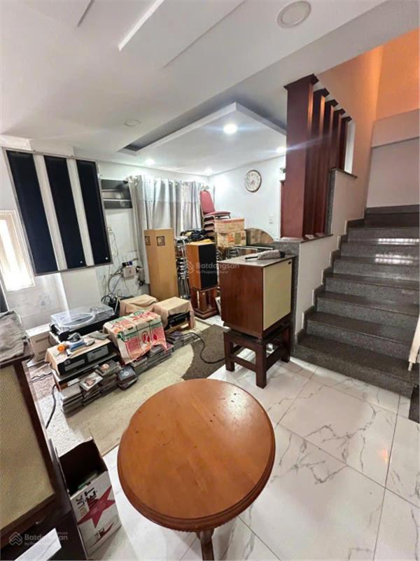 MTKD Nguyễn Văn Công DT 5,3x25m nở hậu 6,6m DTCN 105,8m2 có 8 phòng đang cho thuê 30tr/th 17tỷ TL 15993801