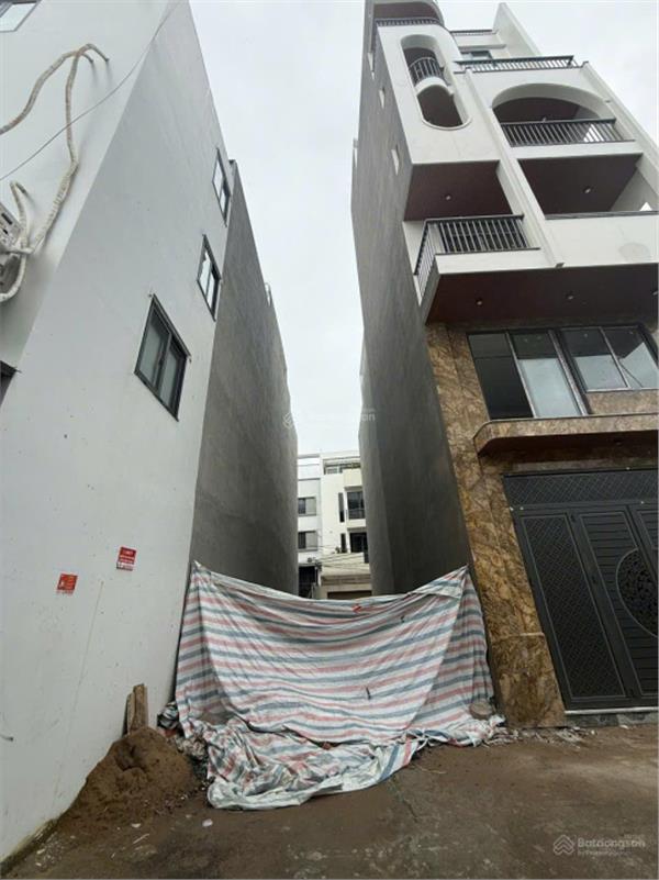 Đất vàng Dương Quảng Hàm: Gpxd 7 tầng - 2 mặt thoáng - chỉ 8,8 tỷ 15993806