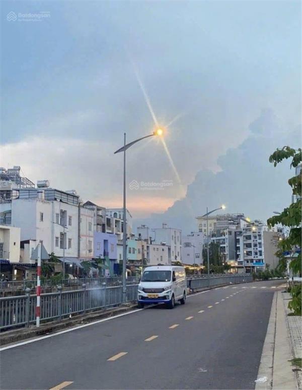 Đất vàng Dương Quảng Hàm: Gpxd 7 tầng - 2 mặt thoáng - chỉ 8,8 tỷ 15993806