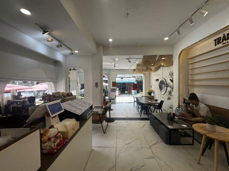 Bán nhà lô gốc KD cafe 3 lầu hẻm 616 Lê Đức Thọ 116m2 ngang 5.5m BÁN GẤP chỉ 18.9 tỷ. 15993817