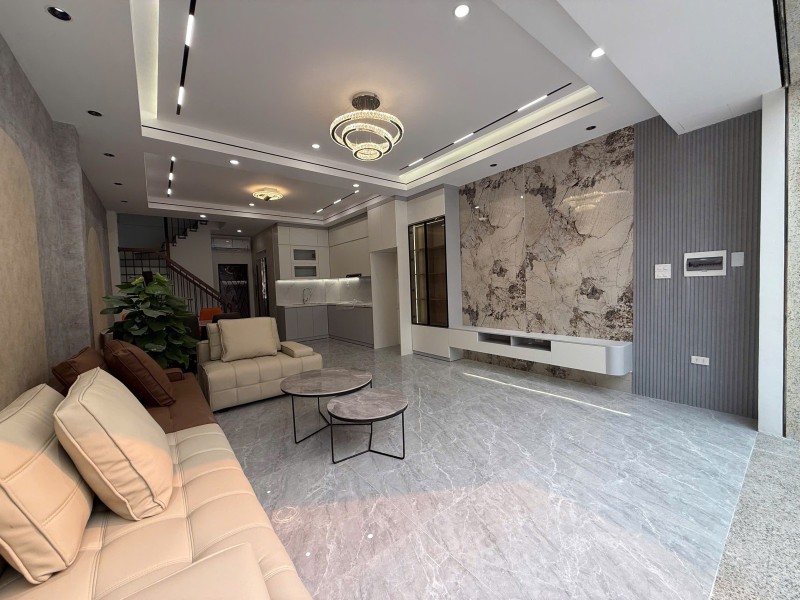 Bán nhà Ngọc Thuỵ,Long Biên 5 tầng,66m,mt5m gần phố nhỉnh 11 tỷ  15993825