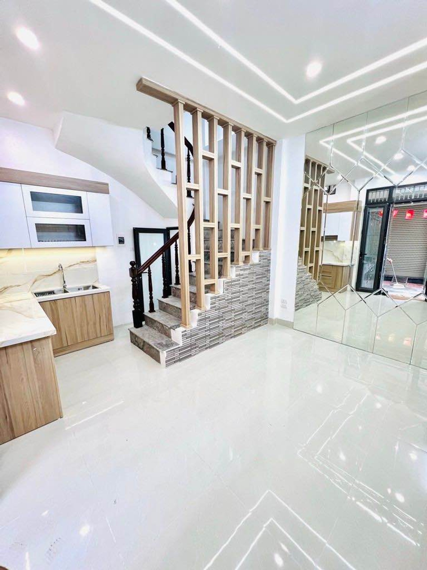 LÔ GÓC 2 THOÁNG GIÁP NHỊ - NGÕ Ô TÔ TRÁNH - NHÀ DÂN XÂY CHẮC CHẮN - HÀNG XÓM DÂN TRÍ CAO 15993828