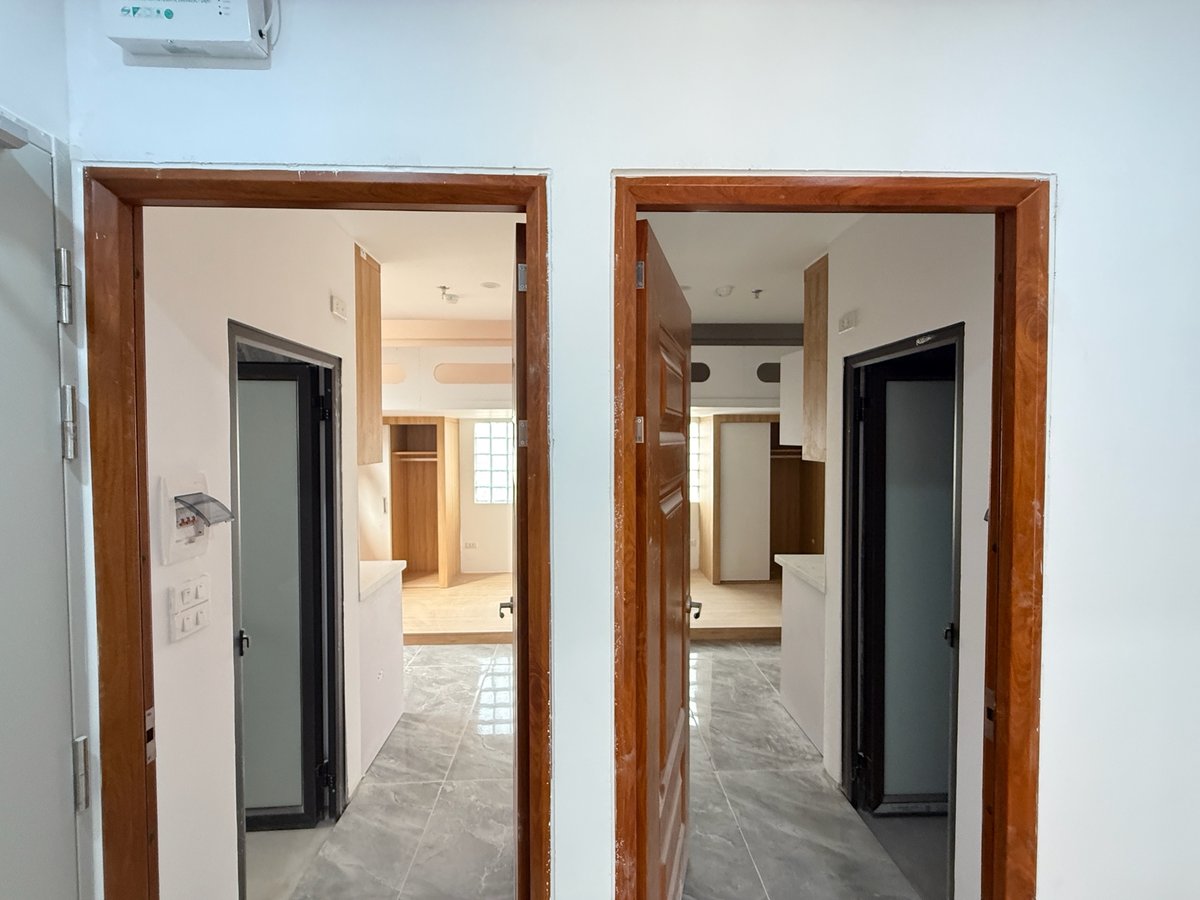 Bán Nhà Xã Đàn. Đống Đa. 9 Tầng Thang Máy. Lô Góc. Ô Tô. DT 79m2. MT 6.4m. Giá 39.6 Tỷ. 15993830