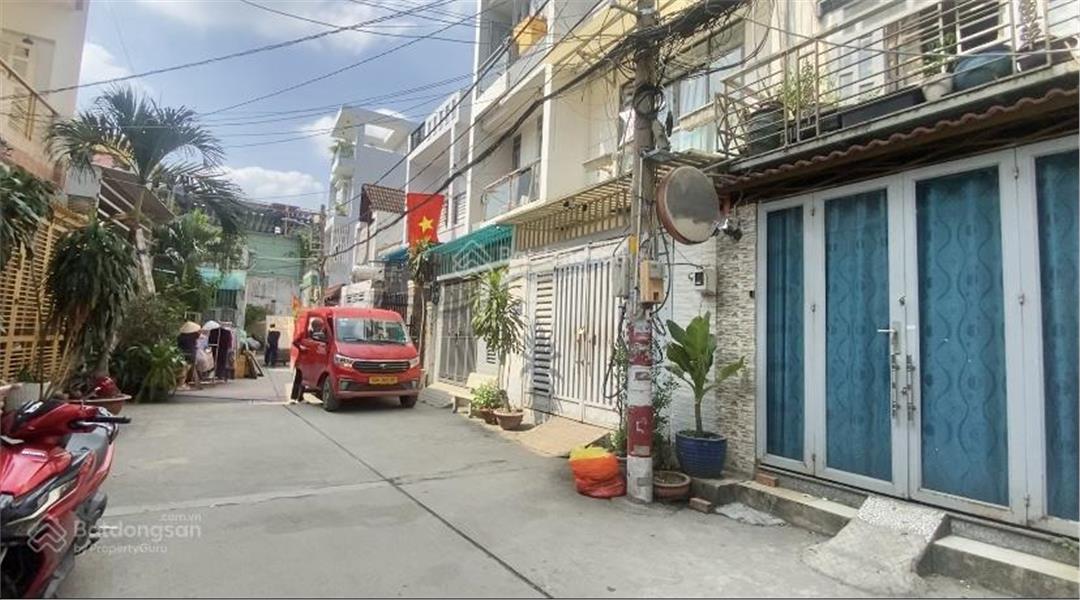 Bán CHDV dòng tiền 57tr/tháng. DT(6,2x15m) vuông vức KLG, hẻm 6m oto quay đầu. 15993838