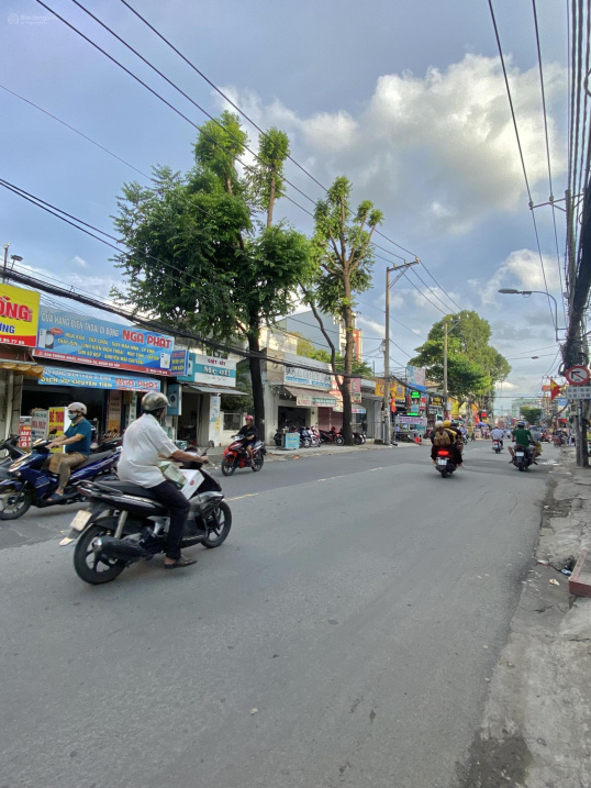 Mặt tiền Thống Nhất - trục kinh doanh sầm uất - nhà 4 tầng, sẵn dòng tiền - giá 17,8 tỷ 15993851