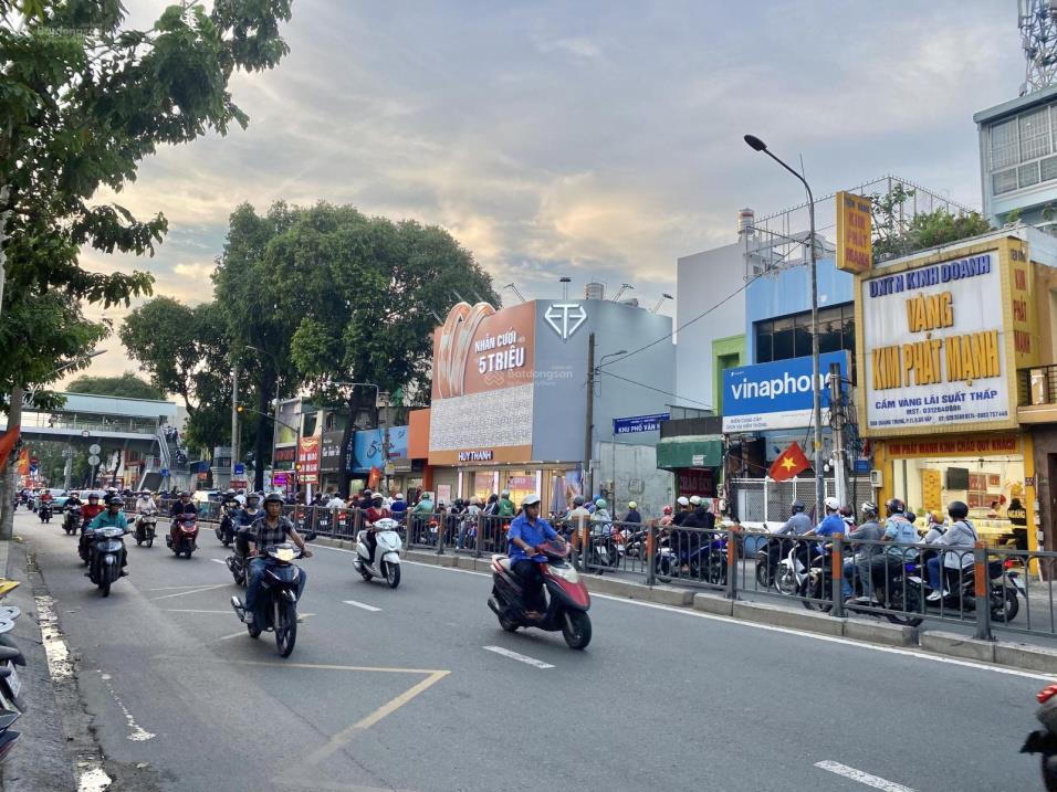 Siêu vị trí  Mặt tiền Quang Trung 7x16m  104m2  HĐT 35tr/tháng  Giá 19 tỷ 15993853