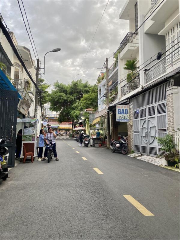 Hẻm 736 thông Lê Đức Thọ, 5x21m cn 104m2. Xây được cao lầu. Giá 9,2 tỷ 15993872