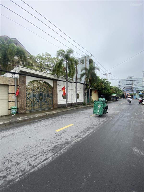 Duy nhất 1 lô đất hẻm 496 Dương Quảng Hàm 4x17m CN 67m2. Xây 6 tầng. Hẻm 6m thông ra mặt tiền 8,3tỷ 15993874