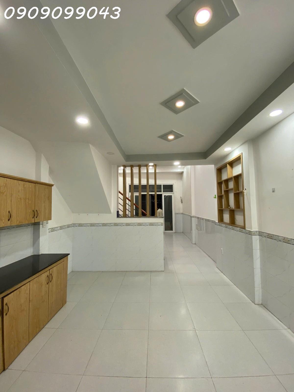 🏡NHÀ GIÁP GÒ VẤP – LÊ VĂN KHƯƠNG HXH, ĐẬU CỬA 15993901