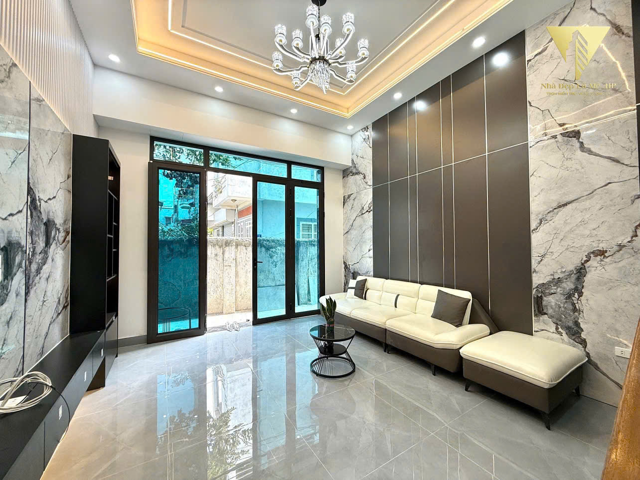 BÁN NHÀ 4 TẦNG ĐỘC LẬP PHỐ CẤM – NGÔ QUYỀN – Ô TÔ ĐỖ CỬA – GIÁ 3,65 TỶ 15993916