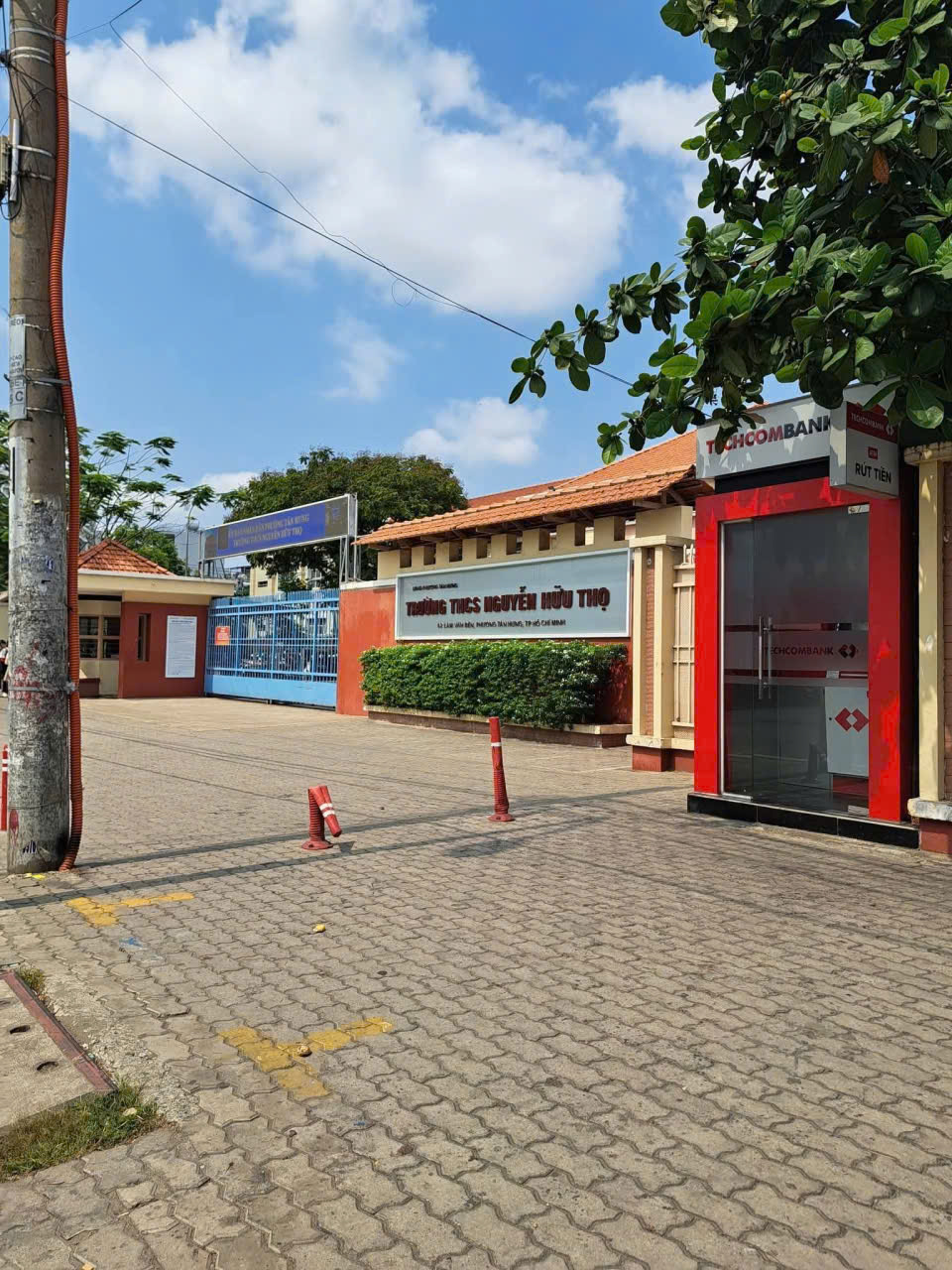 [Q7] Nhà có DòngTiền 6 ×13_sổ vuông Sát Bên trường học Nguyễn Hữu Thọ 15993928