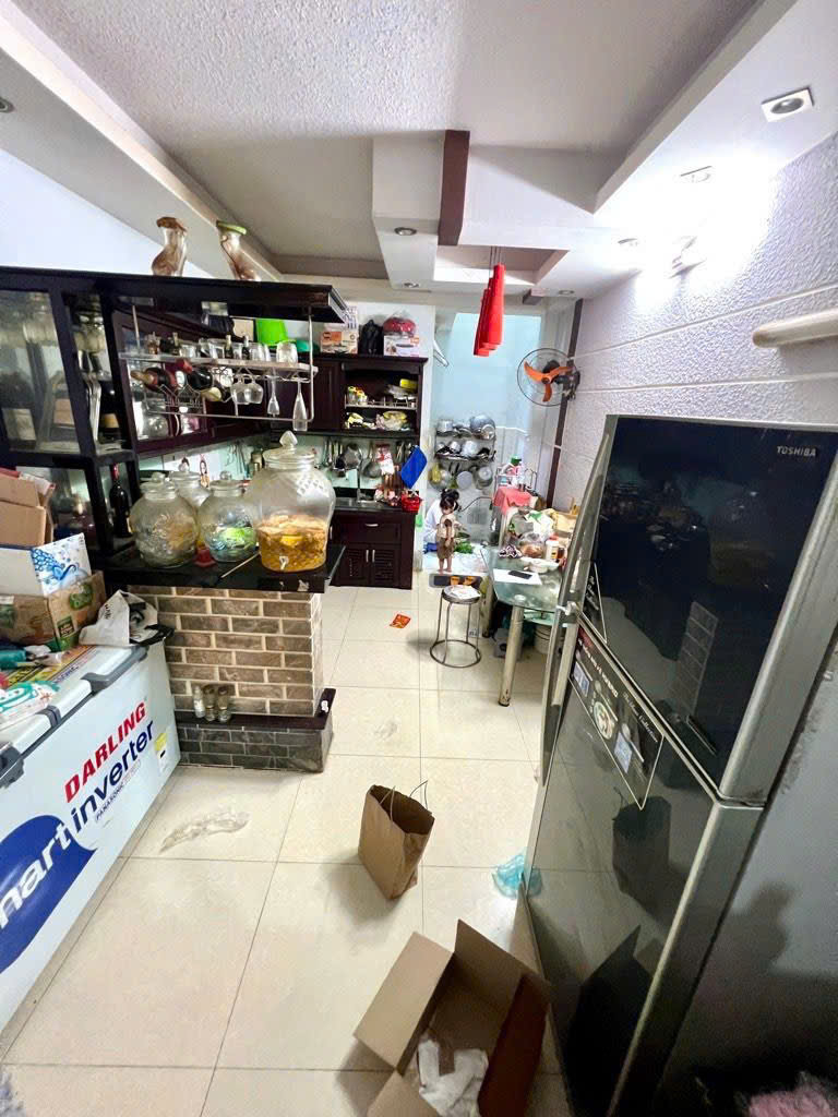 TRUNG TÂM  Q.8 NHUYỄN THỊ TẦN p.2 SÁT CHƠ RẠCH ÔNG HẺM THÔNG TỨ HƯỚNG 15993931