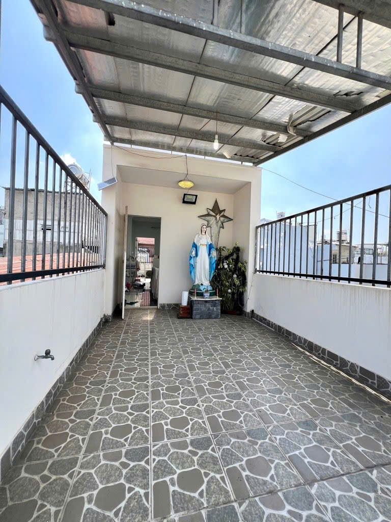 TRUNG TÂM  Q.8 NHUYỄN THỊ TẦN p.2 SÁT CHƠ RẠCH ÔNG HẺM THÔNG TỨ HƯỚNG 15993931