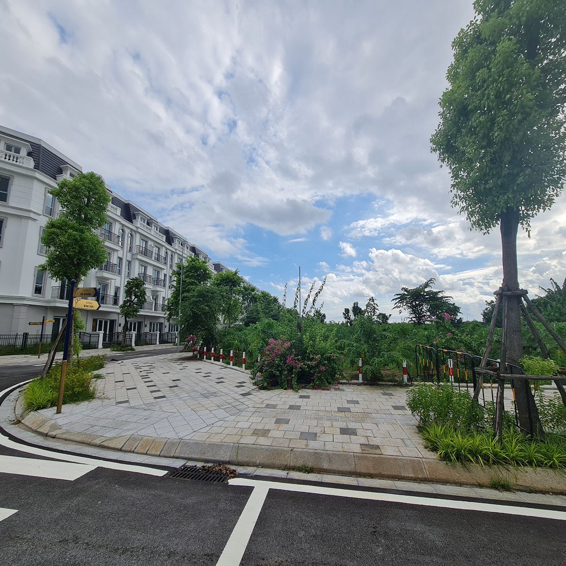 39m2 đất TĐC Trâu Quỳ, đường 13m vỉa hè... Giá đầu tư. Lh 0989894845 15993945