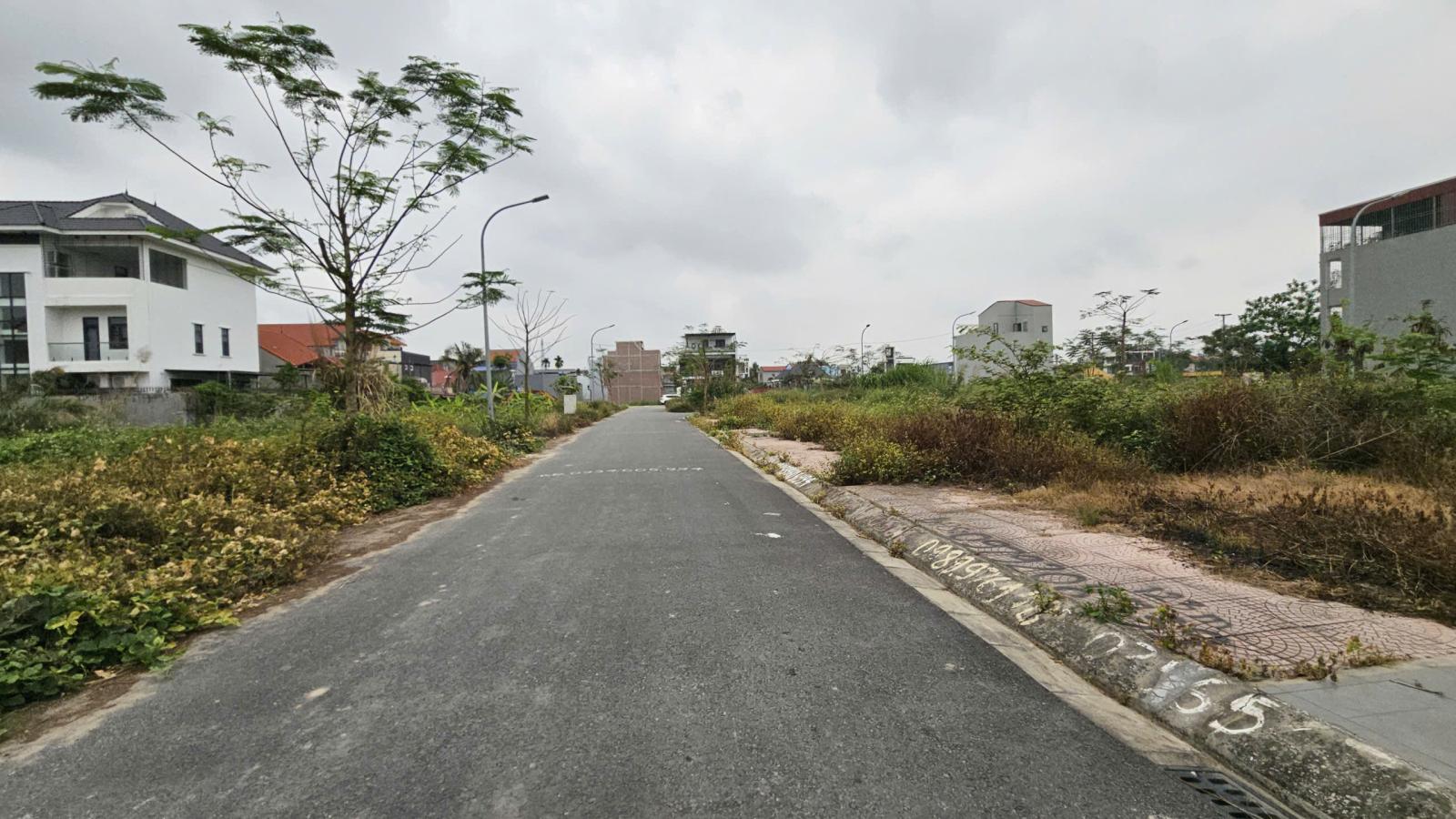 Bán lô 44 diện tích 107m2 khu đấu giá tổ 6 TT.An Dương - Giá: 3,x tỷ 15993954