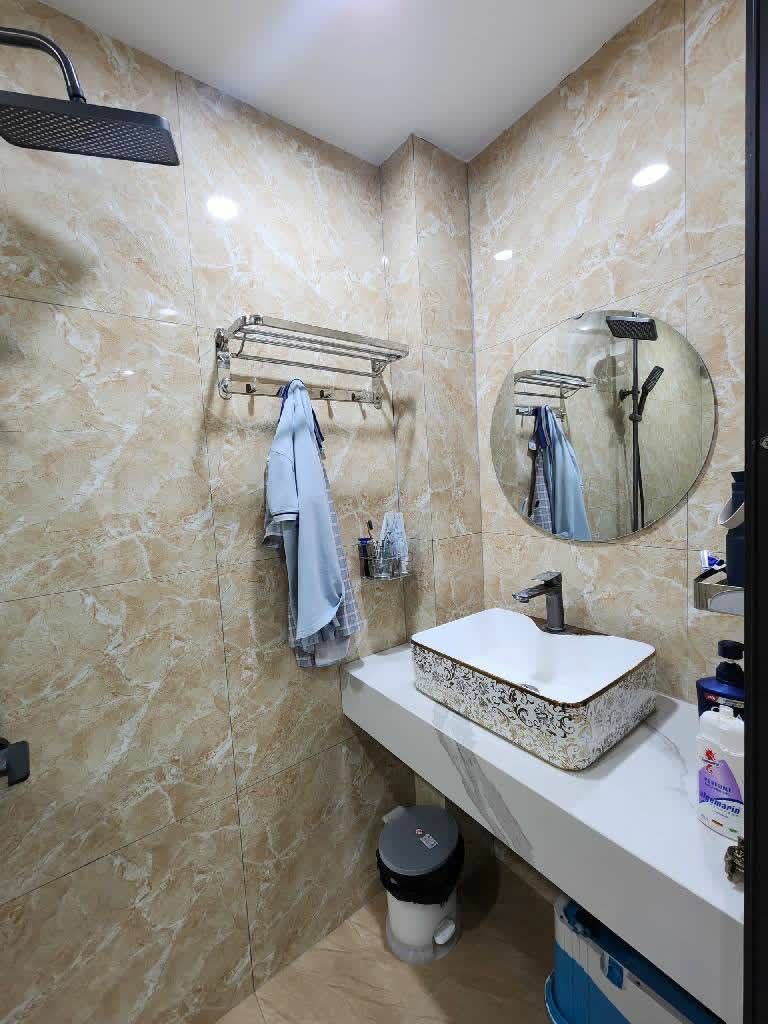 Bán nhà 7 tầng phố Trích Sài,  diện tích 45m2 , giá 18.6 tỷ 15993955