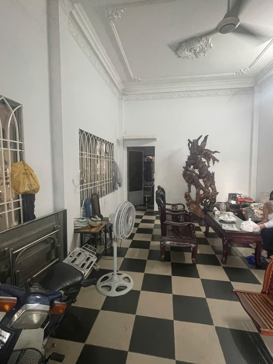 Bán nhà Mặt tiền Phạm Văn Bạch, đoạn Thương mại, 10,5x15m, 2 tầng, 1 đời chủ, chỉ 37,9 tỷ. 15993965