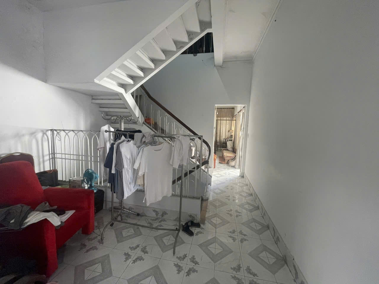 Bán nhà Mặt tiền Phạm Văn Bạch, đoạn Thương mại, 10,5x15m, 2 tầng, 1 đời chủ, chỉ 37,9 tỷ. 15993965