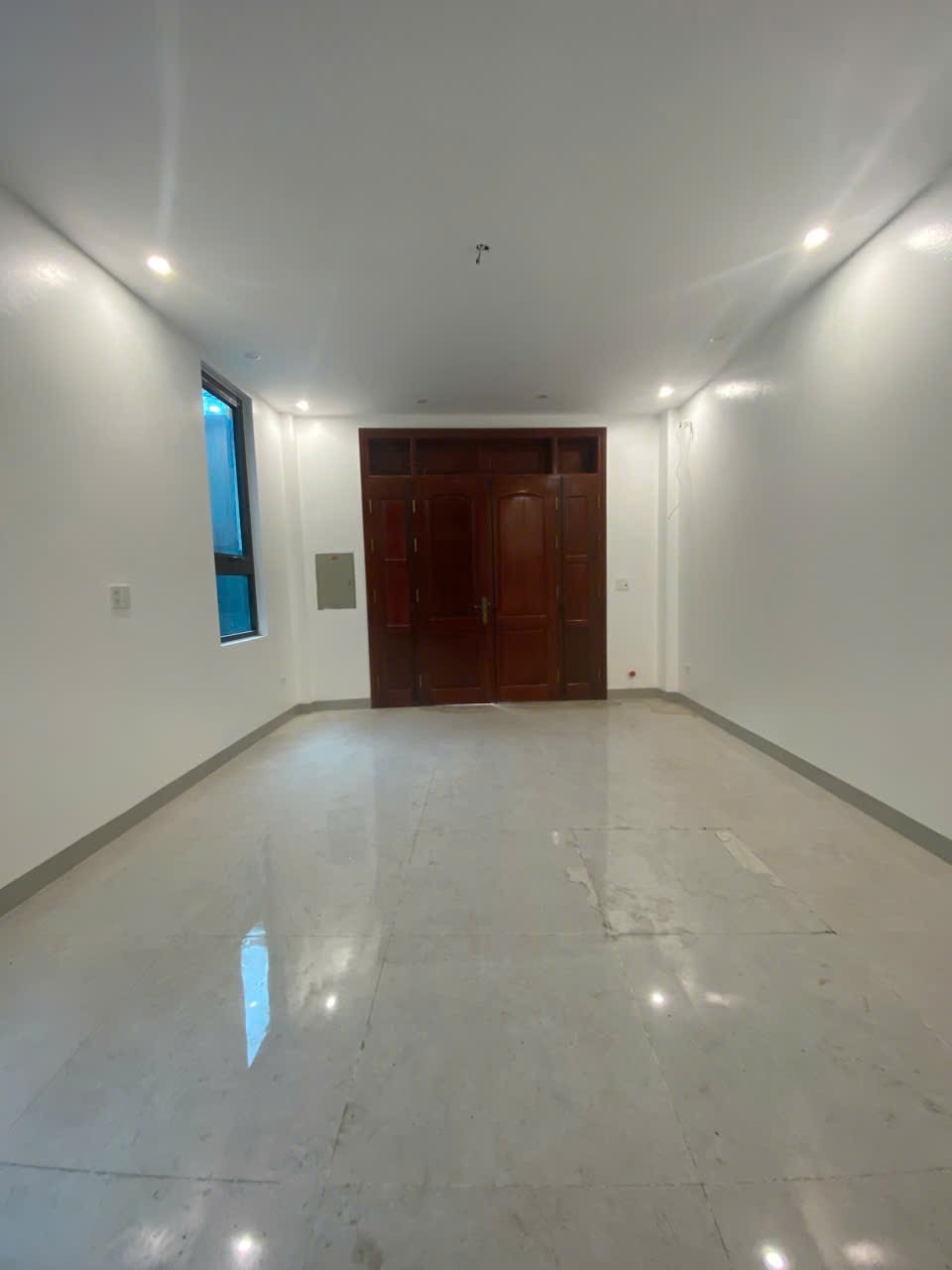 BÁN NHÀ PHÂN LÔ ĐẶNG VŨ HỶ – LONG BIÊN – 6 TẦNG THANG MÁY – Ô TÔ TRÁNH – 2 MẶT THOÁNG 15993969