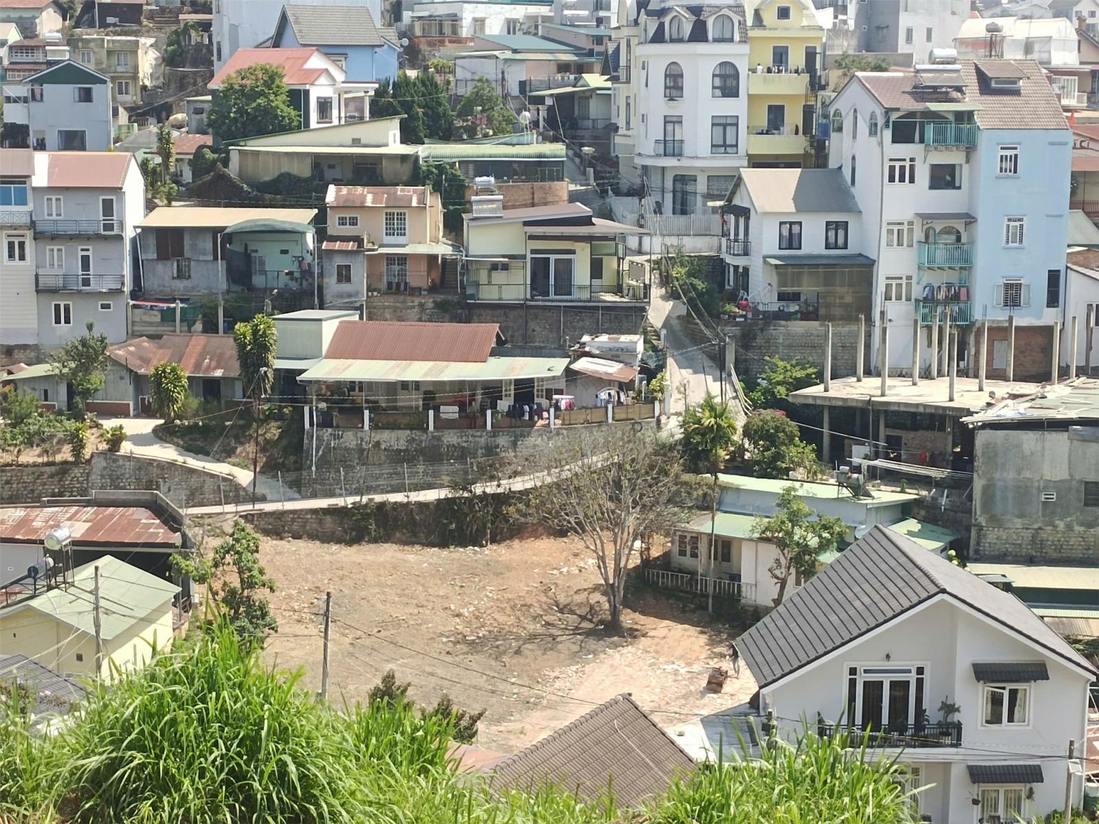 ĐẤT ĐẸP – GIÁ TỐT – CHÍNH CHỦ CẦN BÁN ĐẤT Đường Nhà Chung, Phường 3, Thành phố Đà Lạt, Lâm Đồng 15994008