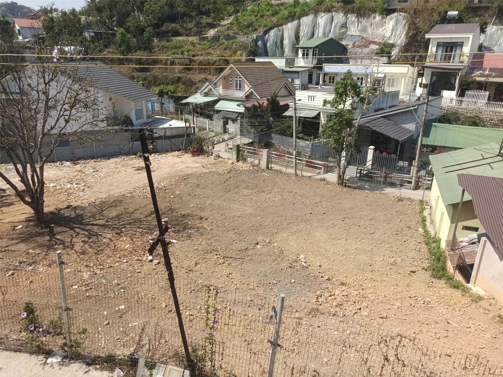 ĐẤT ĐẸP – GIÁ TỐT – CHÍNH CHỦ CẦN BÁN ĐẤT Đường Nhà Chung, Phường 3, Thành phố Đà Lạt, Lâm Đồng 15994008