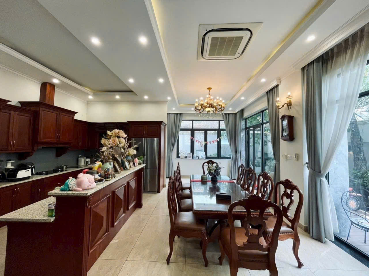 Bán GẤP nhà Biệt thự Đặng Thùy Trâm ngang 10m 200m2 4 tầng đẹp view sông chỉ 30 tỷ 15994045