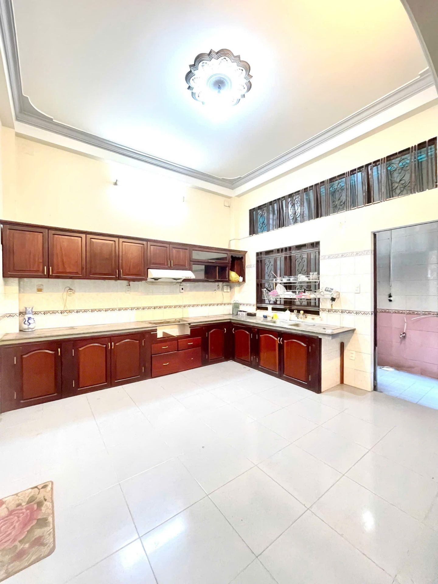 Bán nhà mặt tiền 4 tầng Aeon Mall Bình Tân 8x20 ngay  khu Tên Lửa- 0931172218 15994044