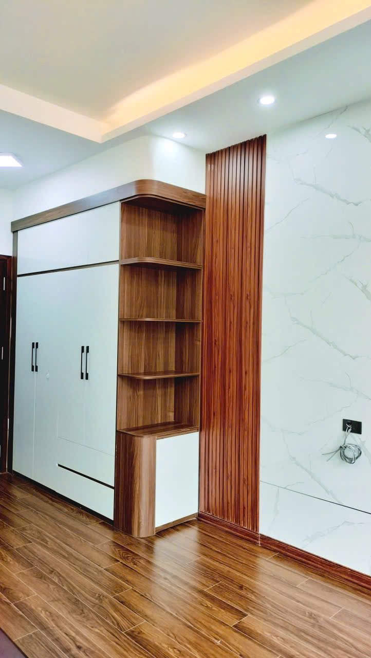 Bán nhà 4 tầng thang máy đẹp, KĐT An Phú, ph Lê Thanh Nghị, TP HD, 67.5m2, 4 ngủ, gara oto 15994063