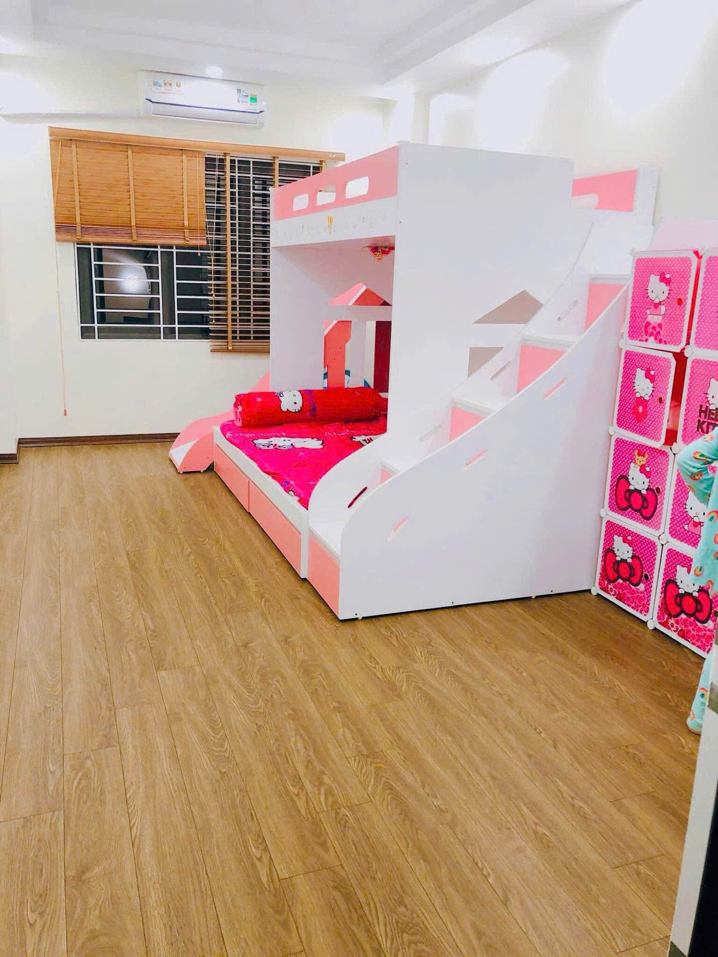 Siêu phẩm Quang Tiến - oto đỗ cổng - vài bước ra Vincom Tây Mỗ 15994116