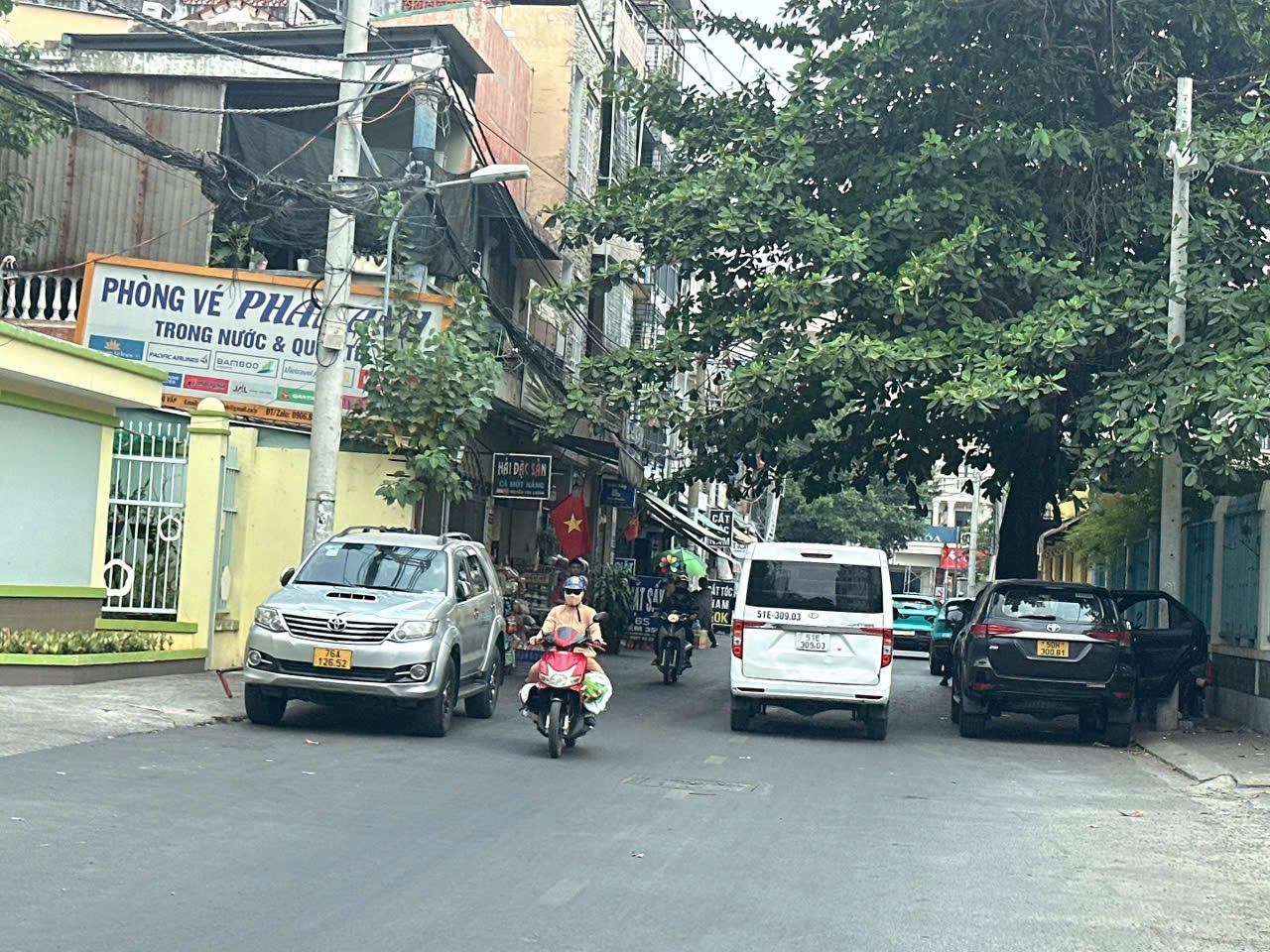 Bán CHDV ngang 6.6m 5 tầng hẻm 467 Lê Đức Thọ 111m2 gần Lotte 24PN TN 50tr chỉ 13.8 tỷ 15994118