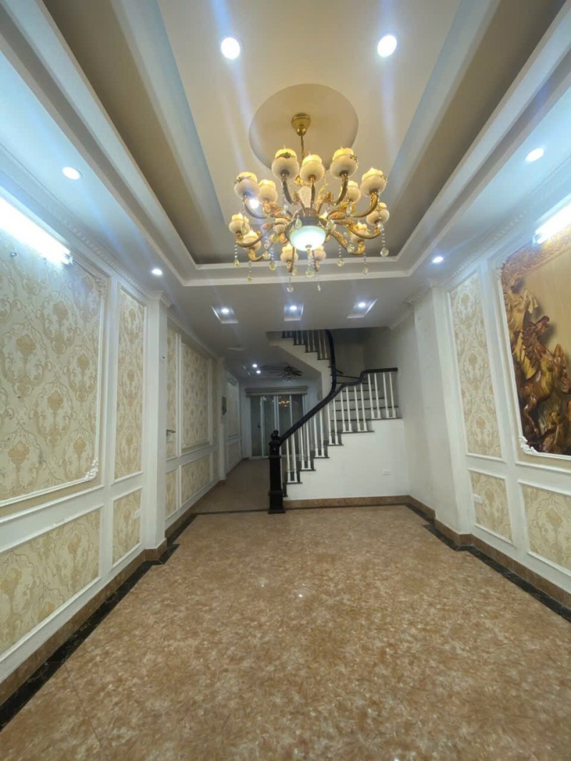 Bán nhà Thạch Bàn,Long Biên 5 tầng,52m oto vào nhà nhỉnh 10 tỷ 15994119