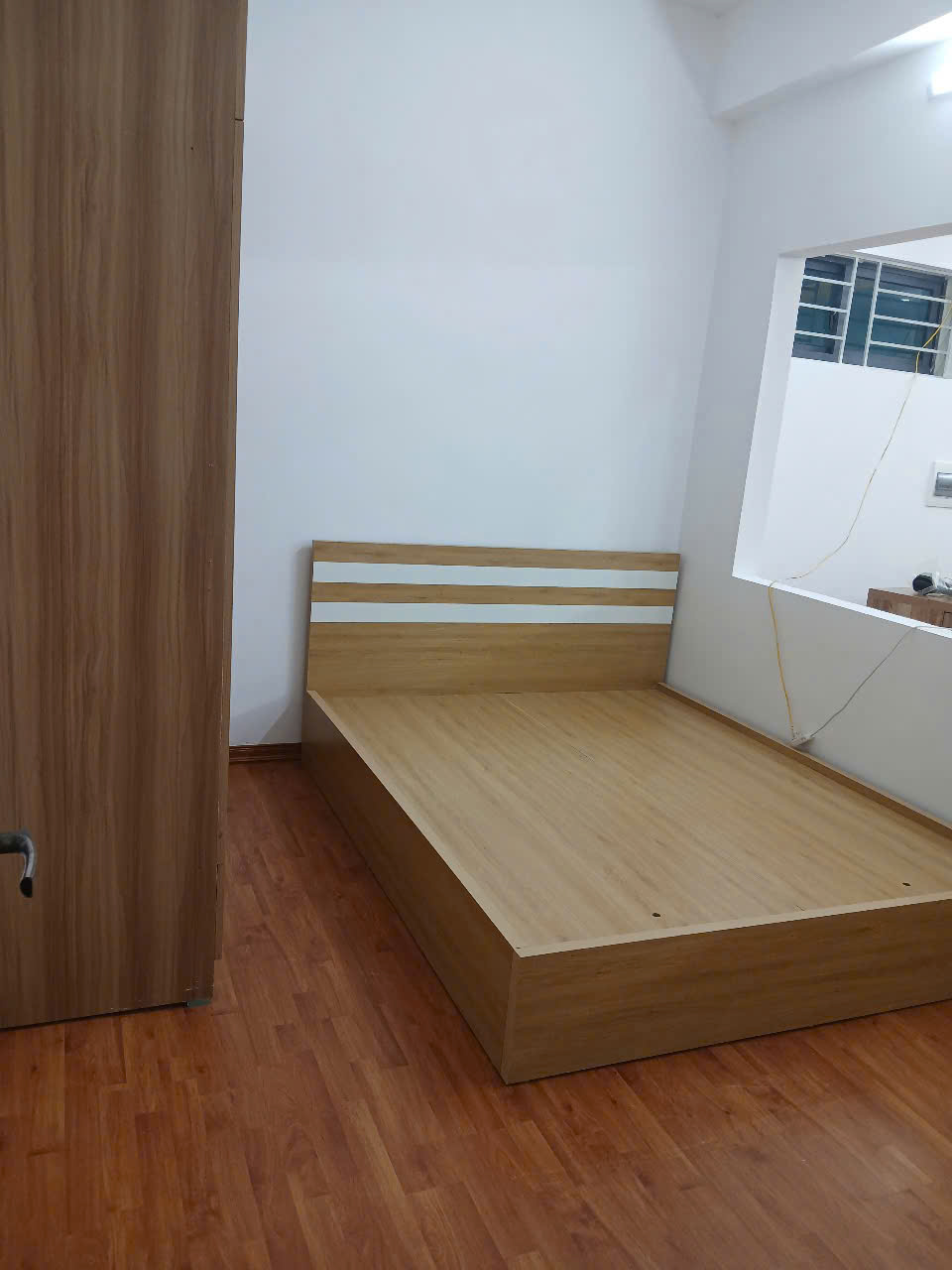 Bán gấp giá rẻ nhà Nguyễn Đức Cảnh 1.5 tầng, 19m, mặt tiền 3.8m, 1.9 tỷ Hoàng Mai. 15994136