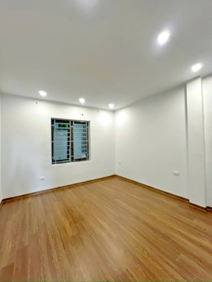 Bán Nhà Vũ Hữu. Thanh Xuân. 2 Mặt Ngõ. Ô Tô. DT 53m2. MT 3.9m. 4 Tầng. Giá 18.5 Tỷ. 15994209