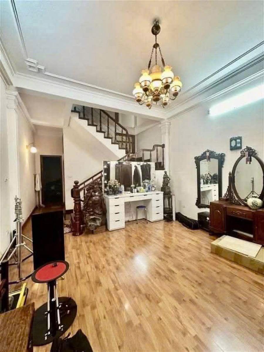 NHÀ PHỐ, ĐẶNG THÙY TRÂM, CẦU GIẤY-PHÂN LÔ-Ô TÔ-KD:56M X4T, MT 4,5M, GIÁ 22,9 TỶ. 15994208