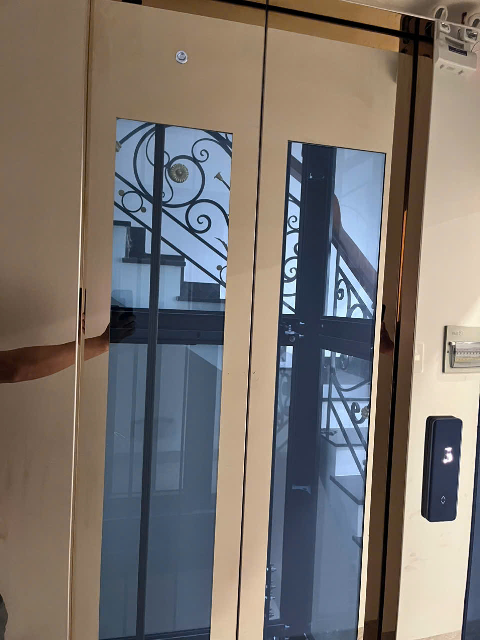 Cho thuê văn phòng làm việc nhà mới xây, không gian chuyên nghiệp, tiện nghi đầy đủ tại Tân Phú 15994218