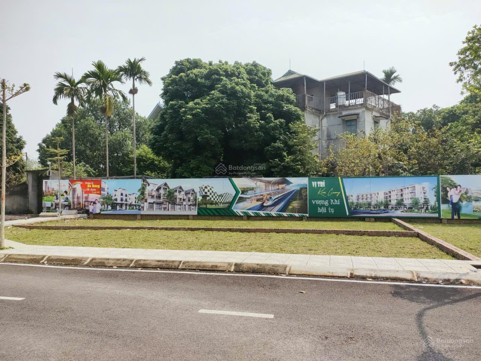 Duy nhất lô góc 100m2 sát Quốc lộ 21 chỉ 300m, gần hoa thị Hòa Lạc chỉ 5p đi xe sẵn sổ công chứng 15994262