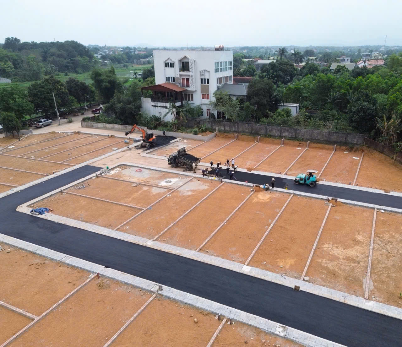 BÁN CẮT LỖ LÔ 100M2 FULL THỔ CƯ-GẦN CÔNG NGHỆ CAO HOÀ LẠC & ĐẠI HỌC QUỐC GIA CHỈ NHỈNH 3 TỶ 15994286