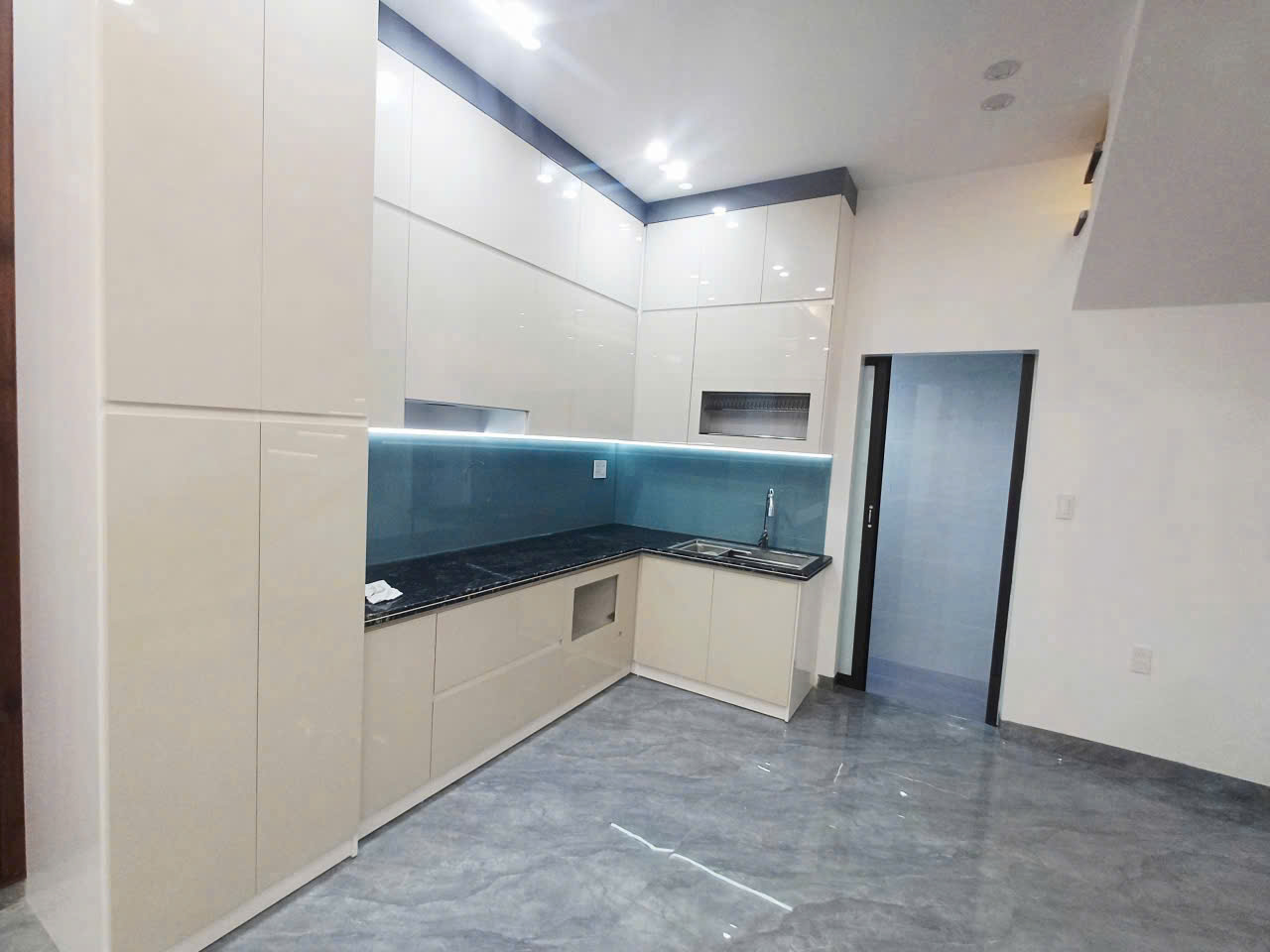 BÁN NHÀ ĐẸP 4 TẦNG – XÂY ĐỘC LẬP – MỚI TINH GẦN TRƯỜNG THÁI PHIÊN PHÔ ĐÀ NẴNG 15994318