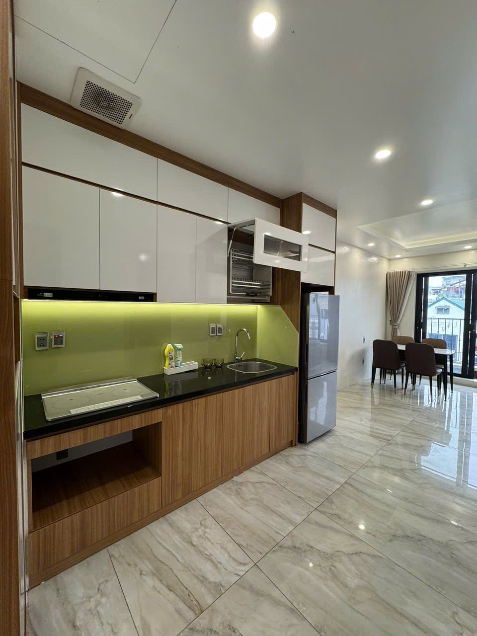 Cho Thuê CĂN HỘ MỚI, 75m², FULL NỘI THẤT TẠI NGÕ 299 THUỴ KHUÊ, TÂY HỒ 15994334