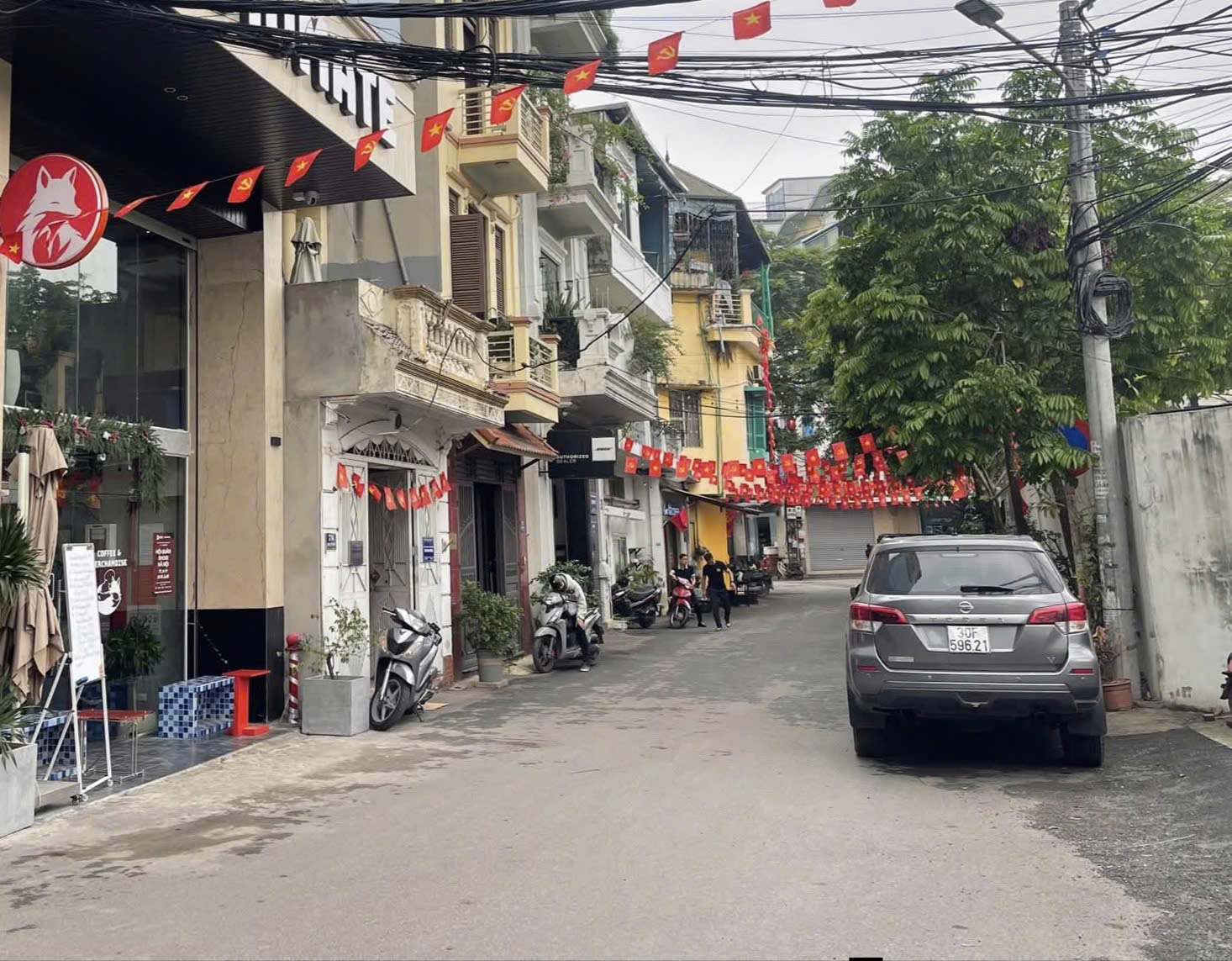 TÒA BUILDING 10 TẦNG LÔ GÓC 3 THOÁNG - TRUNG TÂM ĐỐNG ĐA VIEW HỒ HOÀNG CẦU 15994369