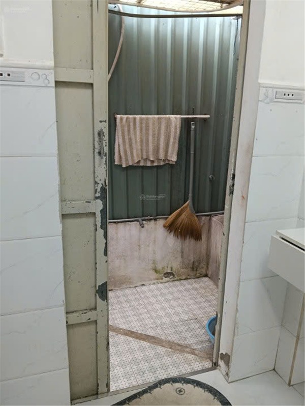 NHÀ ĐẸP – GIÁ TỐT – CẦN BÁN GẤP CĂN NHÀ TẠI  –Tùng Thiện Vương –Phường 11 –Quận 8 – TP Hồ Chí Minh 15994401