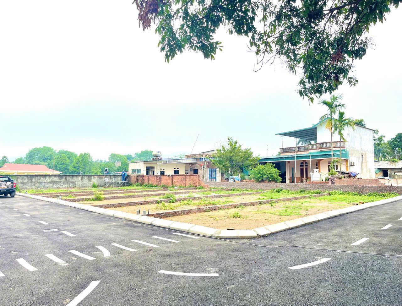 bán cắt lỗ 100m2 trung tâm Hòa Lạc. LH : 0989556644 15994419