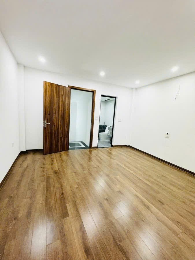 BÁN NHÀ NGỌC THỤY – LONG BIÊN - NHÀ MỚI - 5 TẦNG – Ô TÔ ĐỖ CỔNG - 8.5 TỶ 15994502