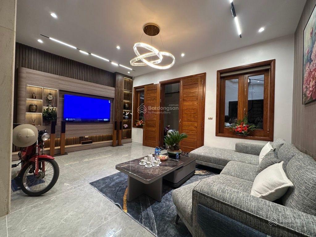 Bán nhà phố Đầm Trấu 4 tầng ô tô cửa chỉ 30 tỷ 15994503