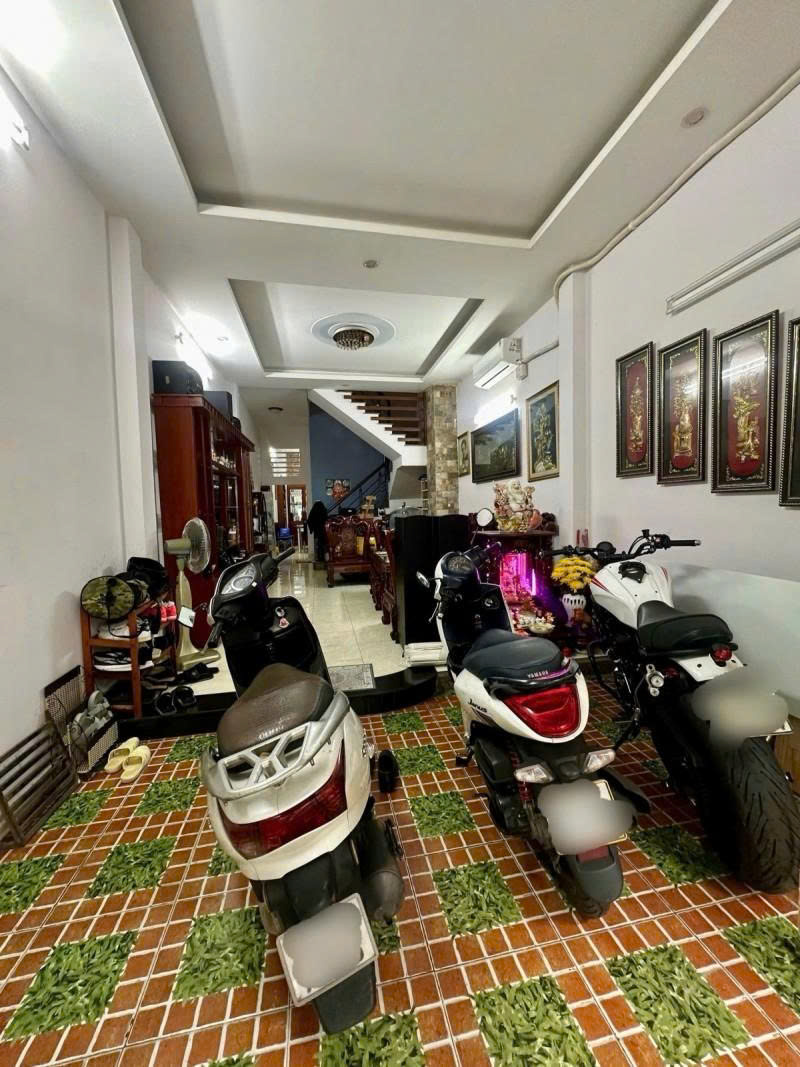 Bán nhà Mặt tiền Bàu Cát 8, gần Đồng Đen, Chung cư bàu Cát, 4x16m, 3 Tầng - 5PN, 12,9 tỷ 15994520