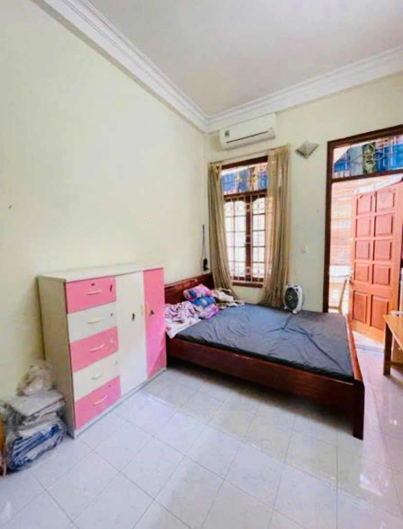 BÁN NHÀ LÔ GÓC -  ĐỘI CẤN - 78M² - 3 TẦNG - M ẶT TIỀN RỘNG - GIÁ 15.x TỶ THƯƠNG LƯỢNG 15994526