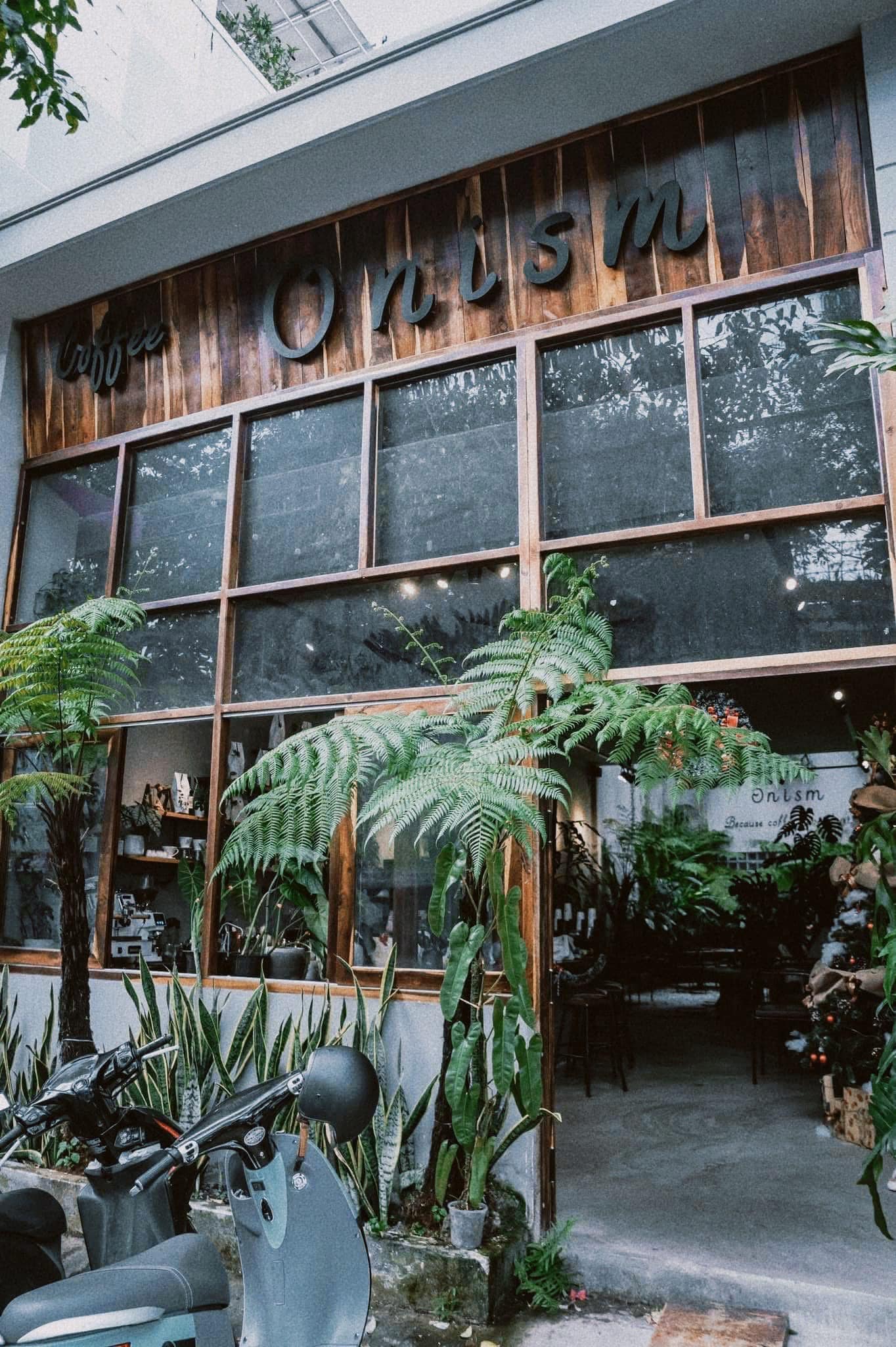 SANG QUÁN CAFE MẶT TIỀN HOÀNG DIỆU - BMT 15994702